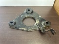 Кронштейн передней балки левый Nissan Primera P12 2002-2008