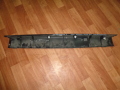 Обшивка двери багажника верхний верх. 2.7DT Land Rover Discovery III 2004-2009(ERQ000091PVJ)