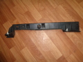 Накладка (кузов внутри)шторки багажника правая Land Rover Discovery III 2004-2009(EPE500460)