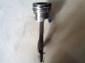 Поршень с шатуном 3.0 V6 TDI VW Touareg 2010> (059 107 065)