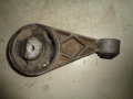 Подушка ДВС (двигателя) задняя Daewoo Nubira 1997(серебро) 2l A/T  (96243437)