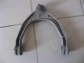 Рычаг передний левый верхний VW Touareg 2002-2010(7L0407047B)