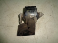 Опора двигателя левая Mitsubishi Colt 1992-1996 (MB949166)