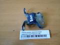 Петля двери задней левой нижняя Ford Fiesta 01-08, Седан (1518399)