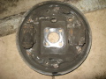 Щит опорный задний правый (под барабан с абс) RENAULT Logan 2005-2014 (7701051525)
