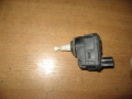 Моторчик корректировки фар MITSUBISHI Carisma 1995-1999(00728232)