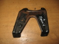 Кронштейн опоры двигателя лев. 2.4TDCI DURATORQ FORD TRANSIT 2006-2014 (1749147)