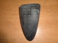 Петля стекла двери багажника левая Citroen C1 2005-2014(8613A6)