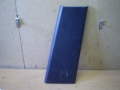 Обшивка стойки средней низ.пр. 2.7DT Land Rover Discovery III 2004-2009(EMG500280PVJ)