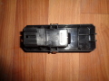 Кнопка стеклоподъемника Land Rover Discovery III 2004-2009