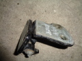 Петля двери передней/задней правой нижняя 2.7DT Land Rover Discovery III 2004-2009(BDB780120)