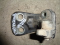 Петля двери задней/передней правой нижняя 2.7DT Land Rover Discovery III 2004-2009(BDB780120)