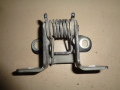 Петля двери багажника нижн.левой Land Rover Discovery III 2004-2009(BHB780012)