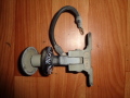 Петля двери багажника лев.верх. Land Rover Discovery III 2004-2009(4H22-43000-AB)