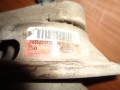 Опора двигателя Land Rover Discovery III 2004-2009(KKB500441)