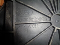 Ящик передней консоли Land Rover Discovery III 2004-2009(FAH500012)