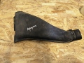 Воздухозаборник (наружный) Mitsubishi Carisma 1999-2004