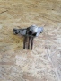 Кронштейн КПП левый Mitsubishi Carisma 1999-2004
