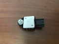 Датчик AIR BAG (подушек безопасности) передний боковой Toyota Corolla E120 2001-2006