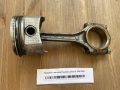Поршень с шатуном Hyundai Lantra J2 1995-2000
