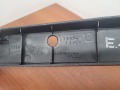 Обшивка двери багажника правая Toyota Corolla E120 2001-2006