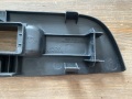 Накладка под кнопку стеклоподъемника задняя левая Nissan Tiida C11 2004-2014