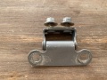 Петля двери багажника Toyota Corolla E120 2001-2006