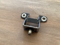 Петля двери багажника Nissan Tiida C11 2004-2014