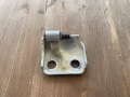 Петля двери задней правой нижняя Fiat Albea 2002-2012