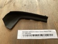 Накладка лобового стекла правая Nissan Tiida C11 2004-2014