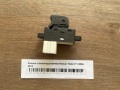 Кнопка стеклоподъемника Nissan Tiida C11 2004-2014