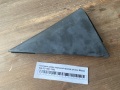 Накладка двери задней правой уголок Mazda 626 GD 1987-1992