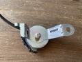 Динамик передней стойки правый Nissan Tiida C11 2004-2014