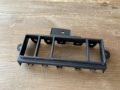 Кронштейн кнопок передней панели Nissan Tiida C11 2004-2014