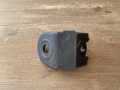 Кронштейн спинки заднего сиденья боковой Nissan Tiida C11 2004-2014