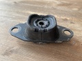Опора КПП левая Nissan Tiida C11 2004-2014
