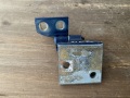 Петля двери передней правой верхняя Peugeot 406 1995-1999