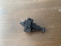 Датчик включения стоп сигнала Daewoo Espero 1990-1999