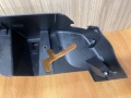 Держатель задней полки правый Ford Fusion 2002-2012