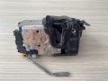 Замок двери задней правой Ford Fusion 2002-2012