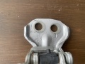 Петля двери задней правой нижняя Ford Fusion 2002-2012