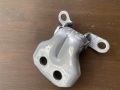 Петля двери задней правой верхняя Ford Fusion 2002-2012