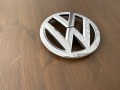 Эмблема решетки радиатора Volkswagen Touareg 2010-2018