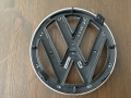 Эмблема решетки радиатора Volkswagen Touareg 2010-2018