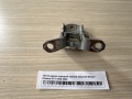 Петля двери передней правой верхняя Nissan Primera P11 1996-2002
