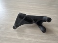 Кронштейн двигателя правый Opel Meriva 2003-2010