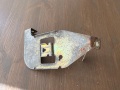 Кронштейн корпуса блока реле Mitsubishi Aspire 1998-2003