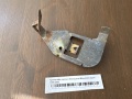 Кронштейн корпуса блока реле Mitsubishi Aspire 1998-2003