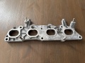 Пластина впускного коллектора Honda Civic 2001-2005