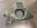 Кронштейн передней балки левый Nissan Primera P12 2002-2008